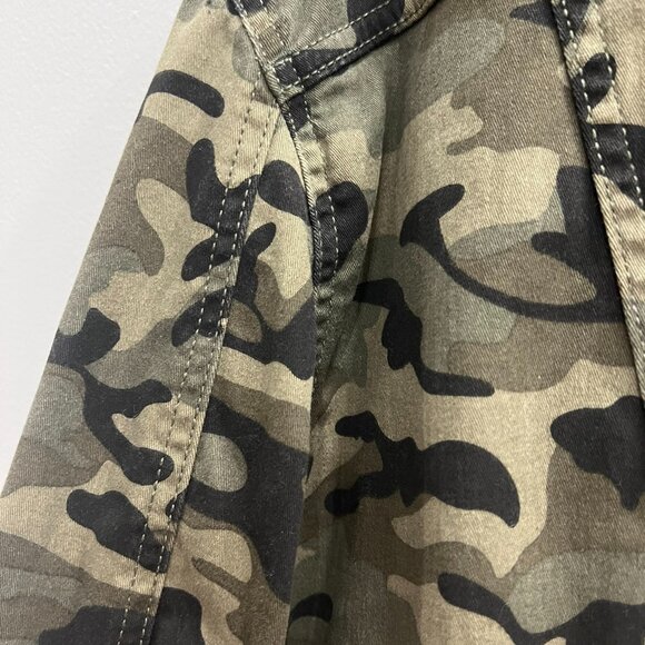 LuLaRoe Kenny Jacket Size LARGE XL in Camo Camouflage - EUC! - Picture 5 of 9